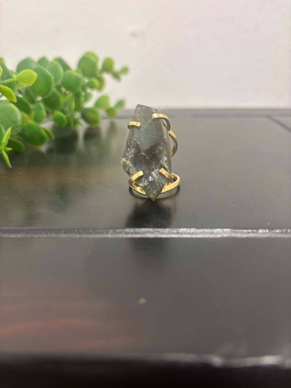Labradorite Arc Ring Gold